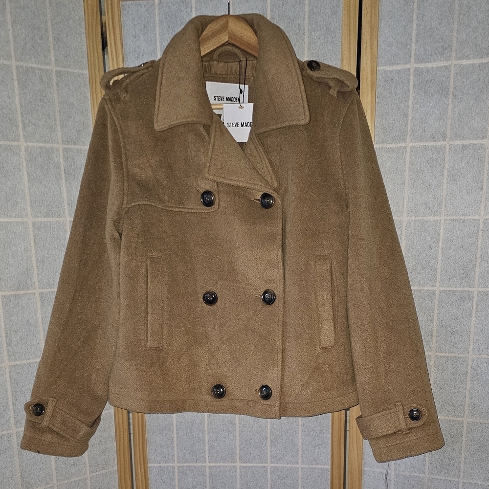 Cropped Pea Coat. - Picture 2 of 8